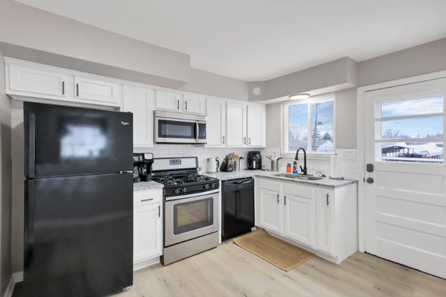 Foto del edificio - 1833 Berkeley Rd