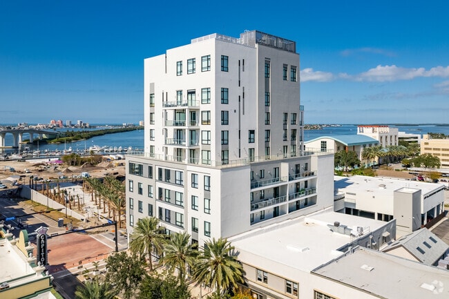 5 N Osceola Ave Clearwater, FL - The SkyView