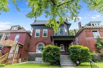 Building Photo - 4818 Greer Ave