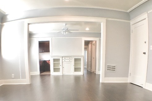 Primary Photo - 1329 5th Ave