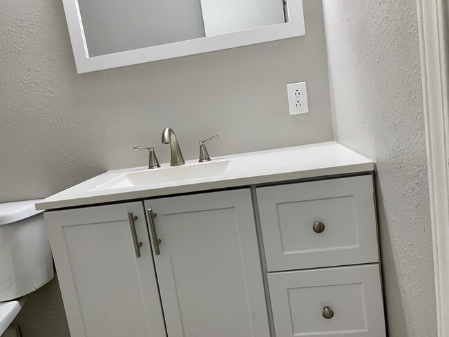 New Bathroom Vanity. - 104 E Knoxville St