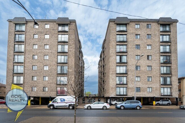 Foto del edificio - 2300 N Harlem Ave