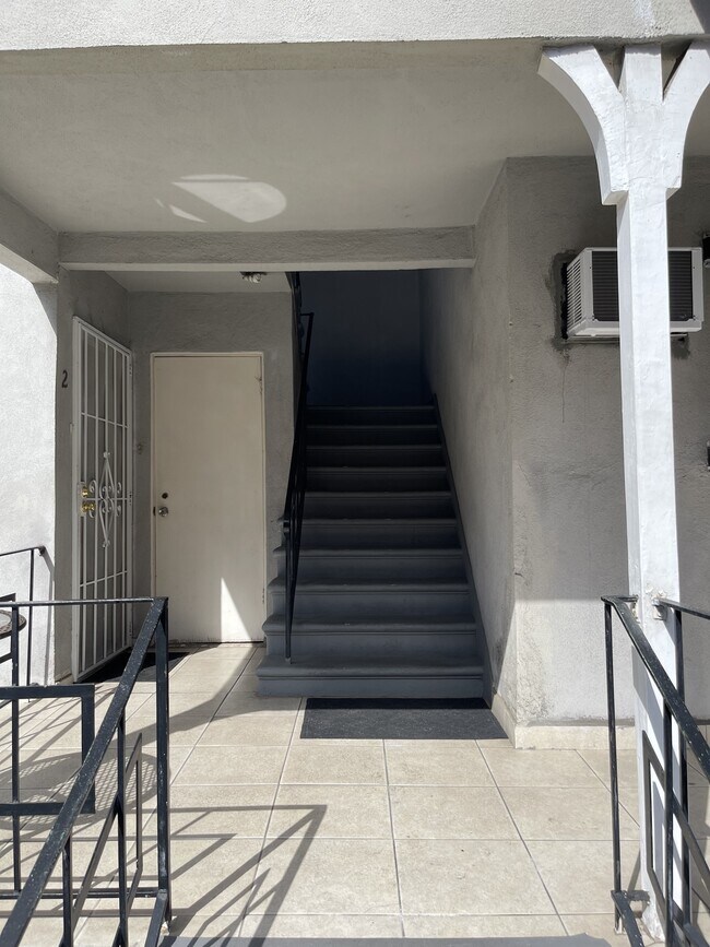 1759 N Edgemont St, Los Angeles, CA 90027 House Rental in Los Angeles, CA