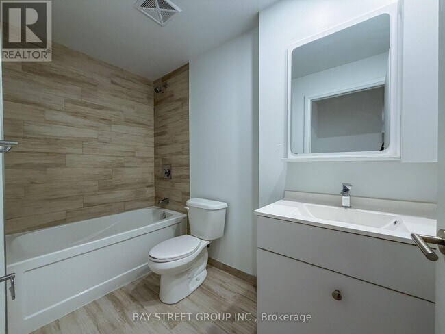 Photo du bâtiment - 75 Canterbury Pl