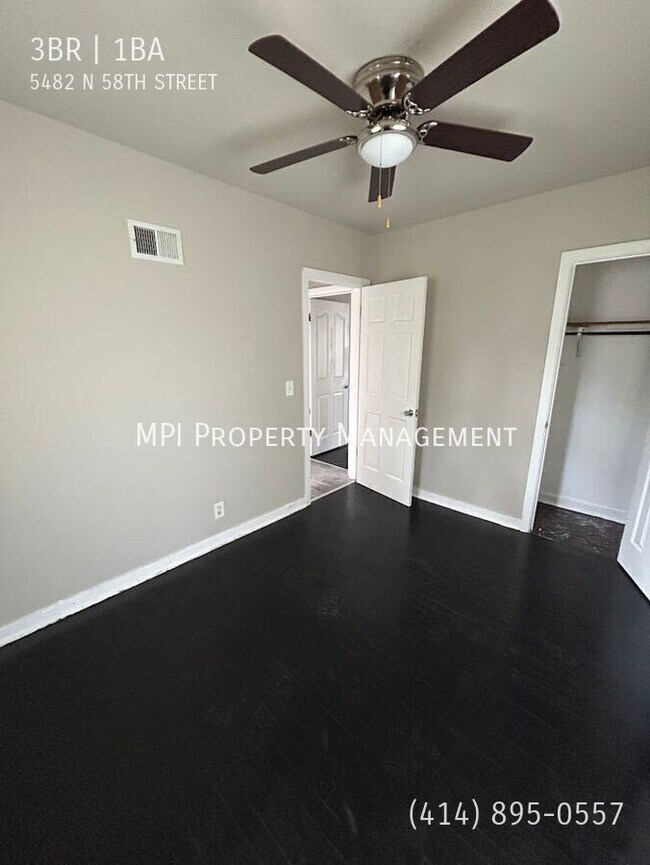 Foto del edificio - 5482 N 58th St