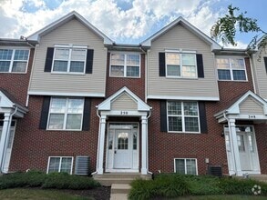 Building Photo - 250 S Alder Creek Dr