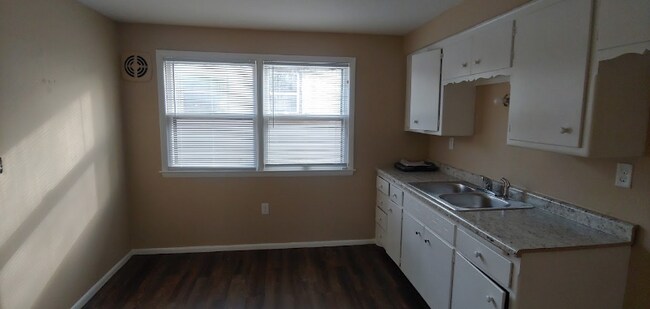 Foto del edificio - 5933 N 68th St