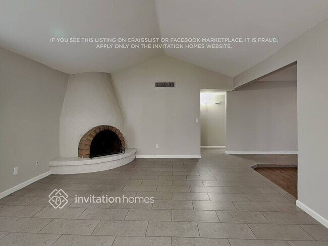 Foto del edificio - 11033 N 57th Dr