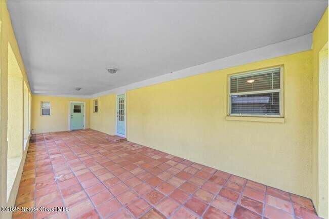 Building Photo - 1729 Trimble Rd
