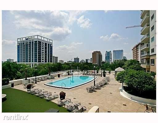 Foto del edificio - 30 N Summerlin Ave