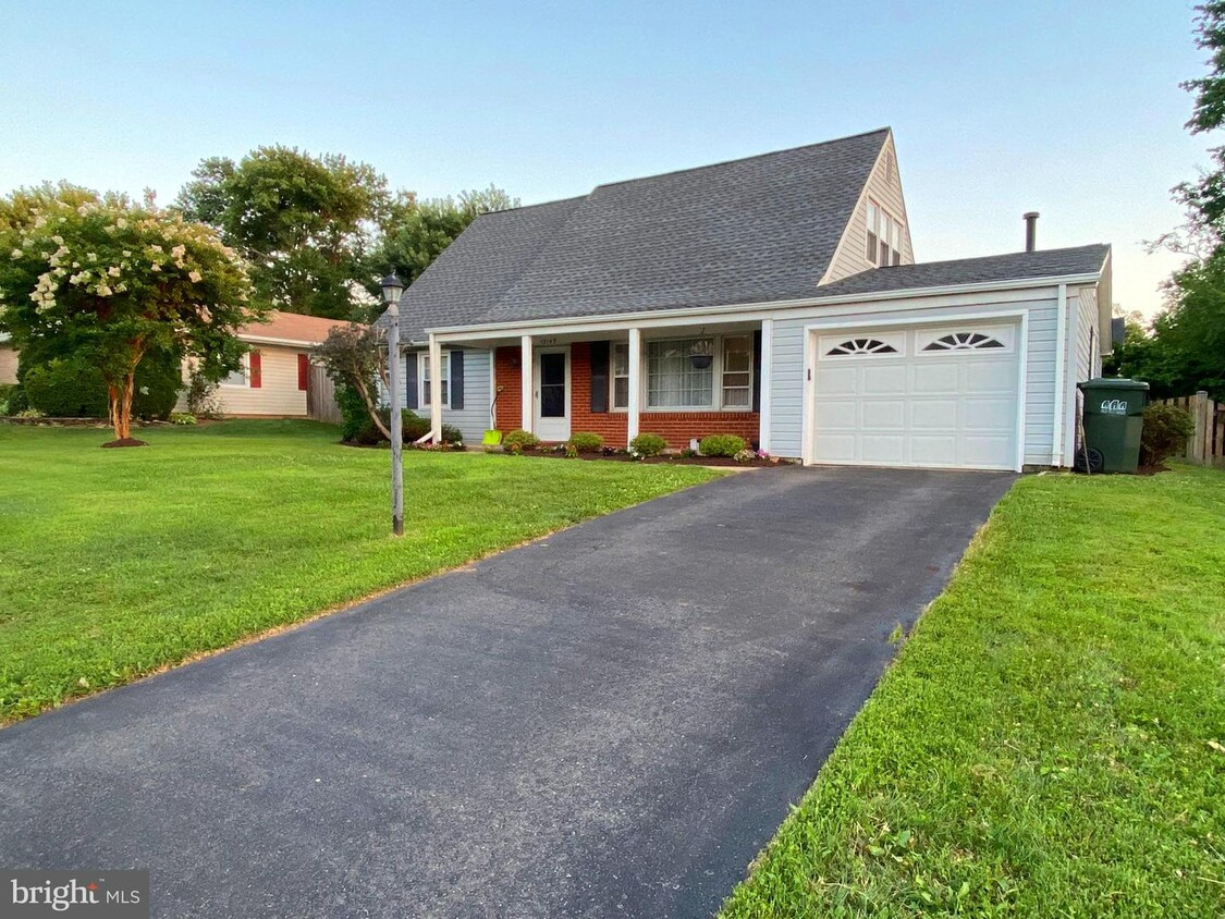 Primary Photo - 13149 Penndale Ln