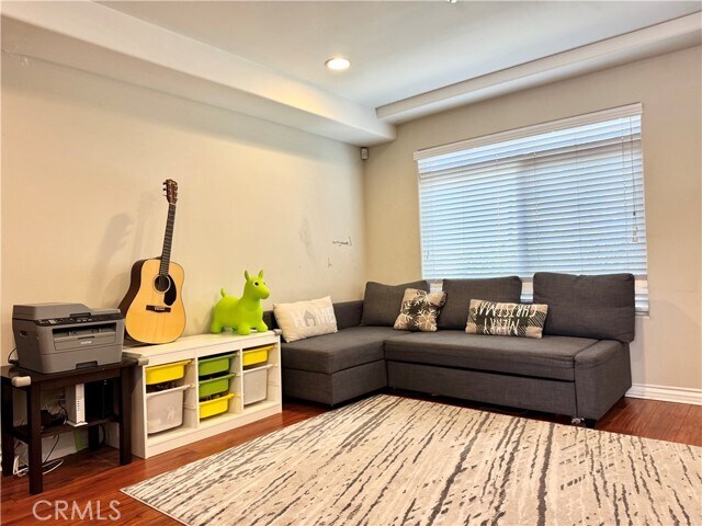 Foto del edificio - 321 N 2nd St