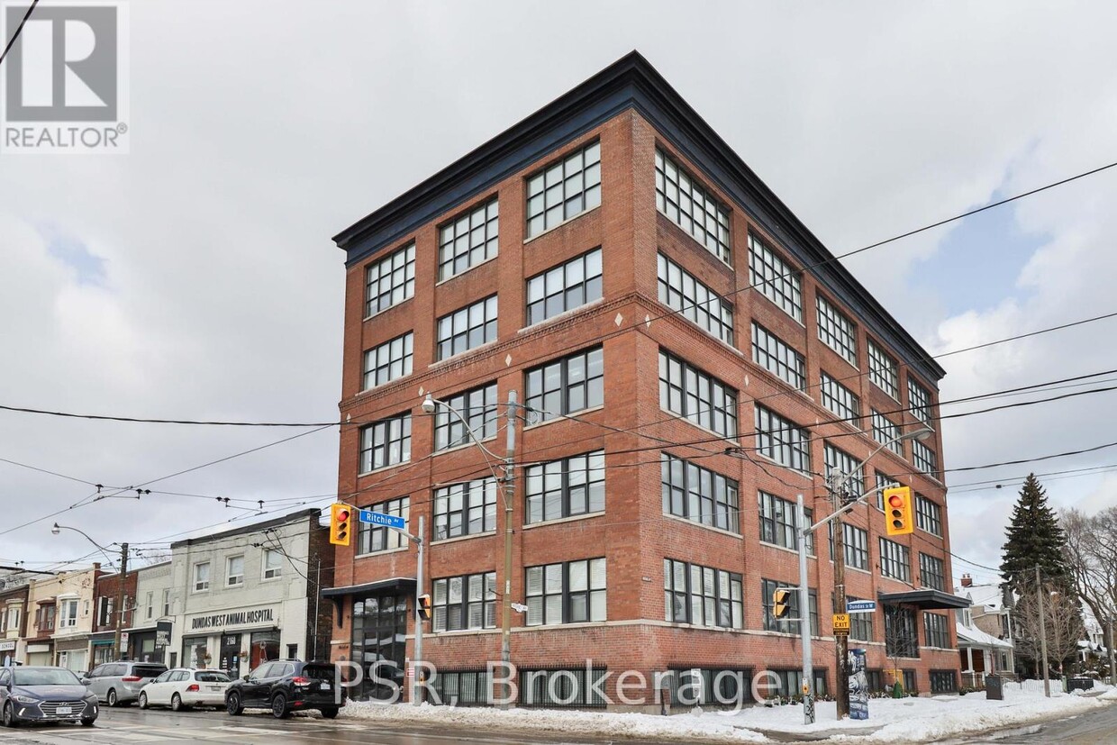 Photo principale - 2154-2154 Dundas St W