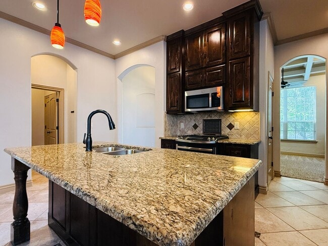 Foto del edificio - 2421 NW 159th Terrace