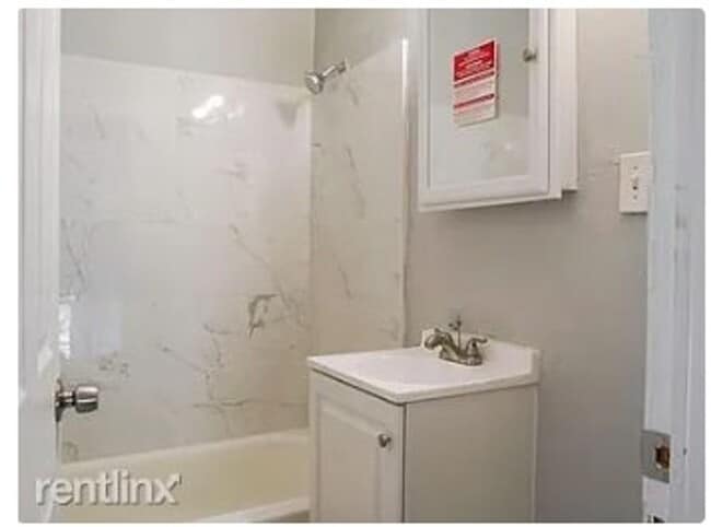 Building Photo - 2472 Concord Ave