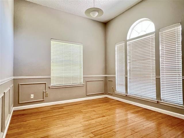 Foto del edificio - 2735 Wentworth Dr