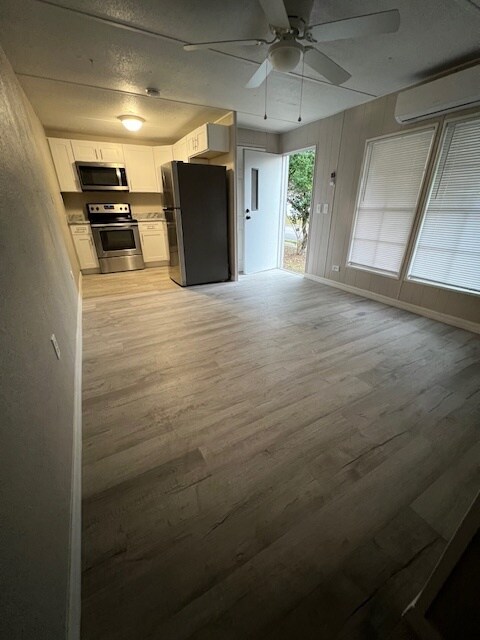 Foto del edificio - 1500 Carlisle Dr
