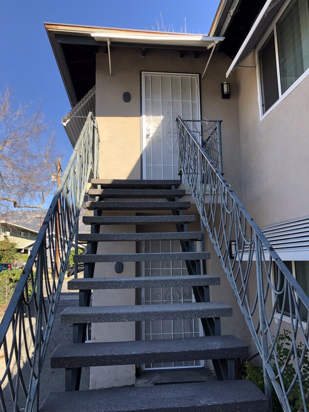 Foto principal - 2842 Nina St