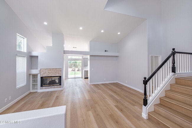 Building Photo - 4774 Rhapsody Dr