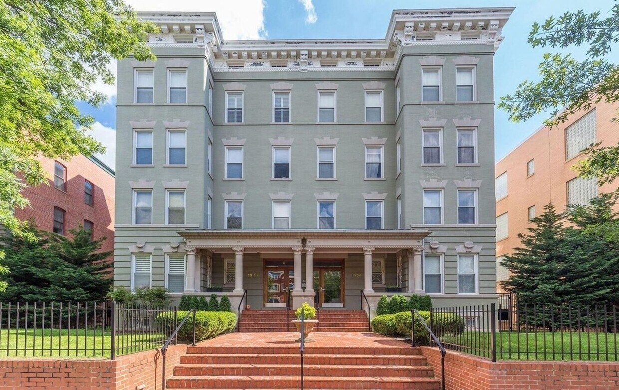 Foto principal - Be Majestic at the Majestic Condominiums! ...