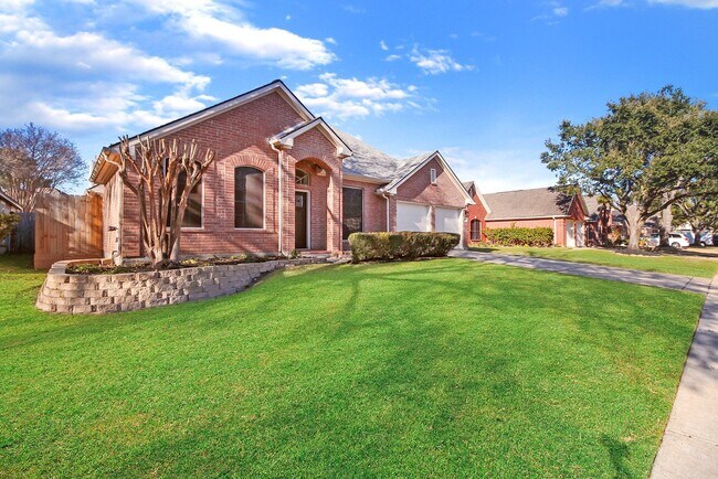 Foto del edificio - 23122 Beech Canyon Dr