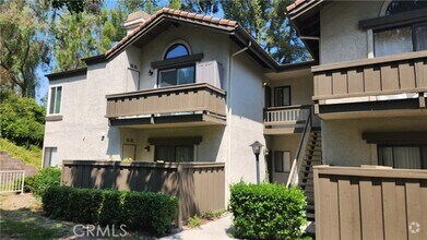 Building Photo - 22701 Lakeway Dr