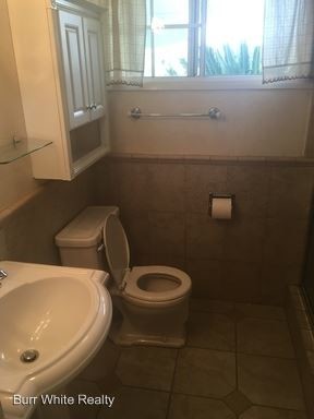 Building Photo - 3 br, 2 bath House - 15019 WEEKS DR.