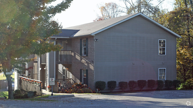 Maple Run Apartaments - Maple Lake Apartments