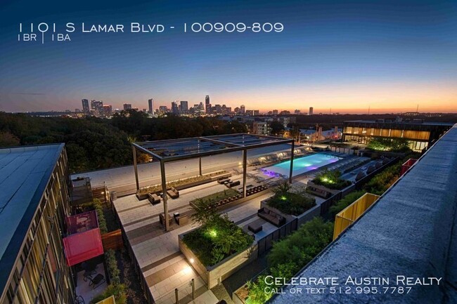Building Photo - Best Rooftop Pool + Views in SOLA AUSTIN