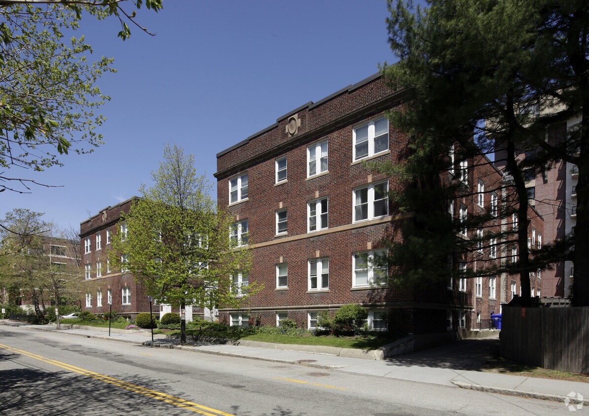Building Photo - Longwood Park