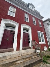 Building Photo - 502 W Philadelphia St