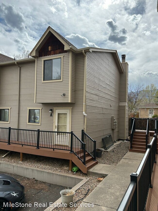 Foto del edificio - 2 br, 1.5 bath House - 1506 Crestone Avenu...