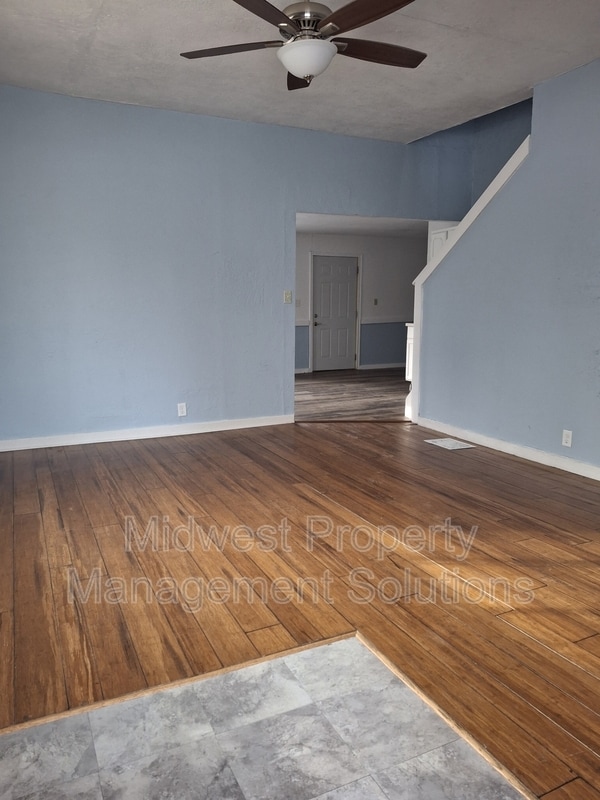 Foto del edificio - 833 Indiana Ave