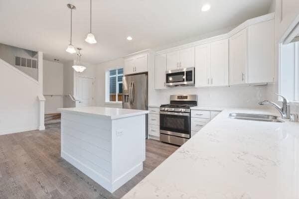Kitchen w/view of stairs - 1801 Allen Rd SE