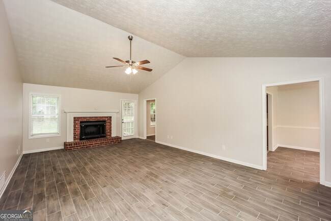 Building Photo - 1056 Whistle Dr