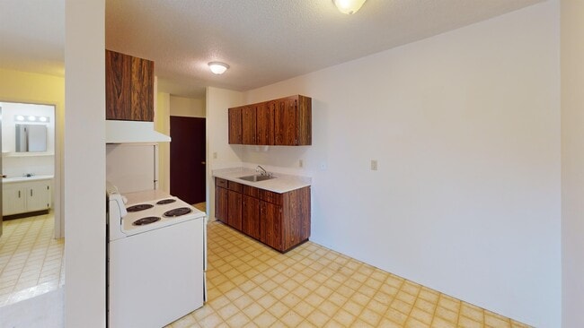 Photo du bâtiment - 9656 Hillcrest Dr