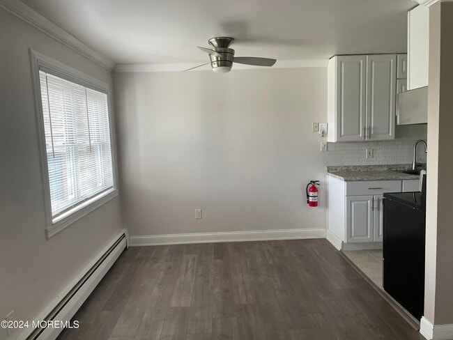 Building Photo - 60 Manchester Ct