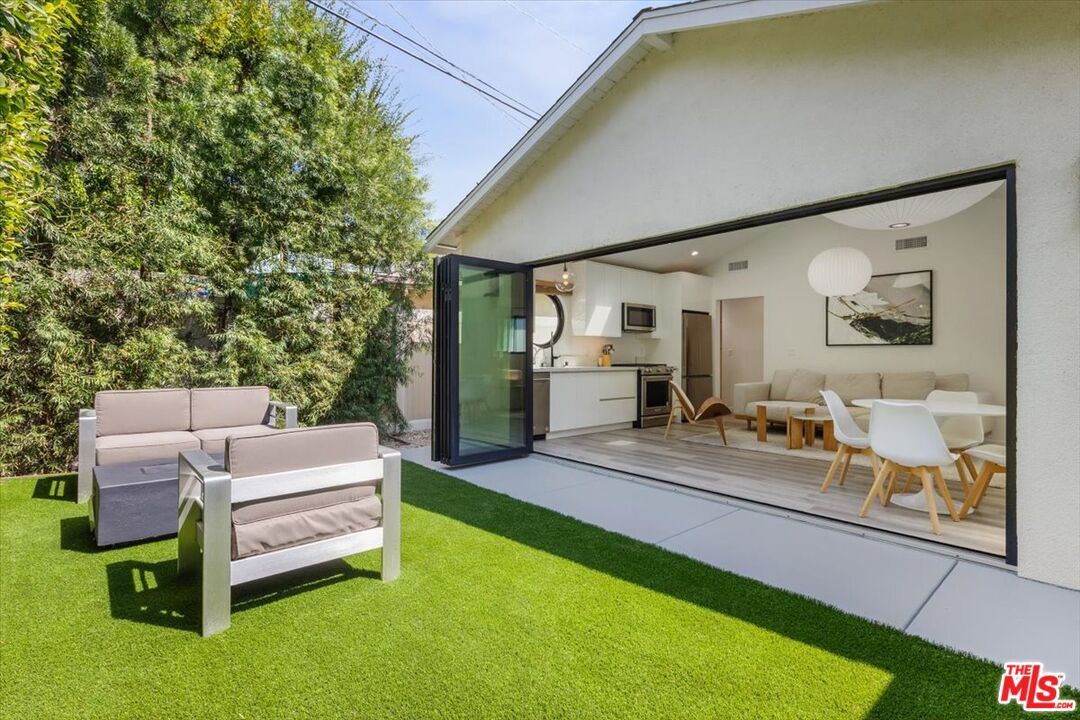 Foto principal - 12745 Bloomfield St