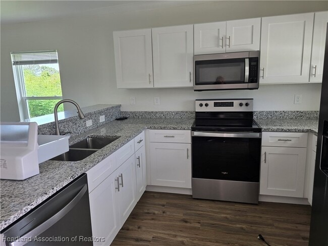 Building Photo - 7001 San Benito Dr