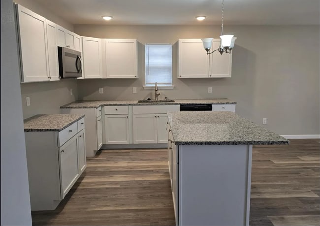 Building Photo - 4103 W 56th Pl