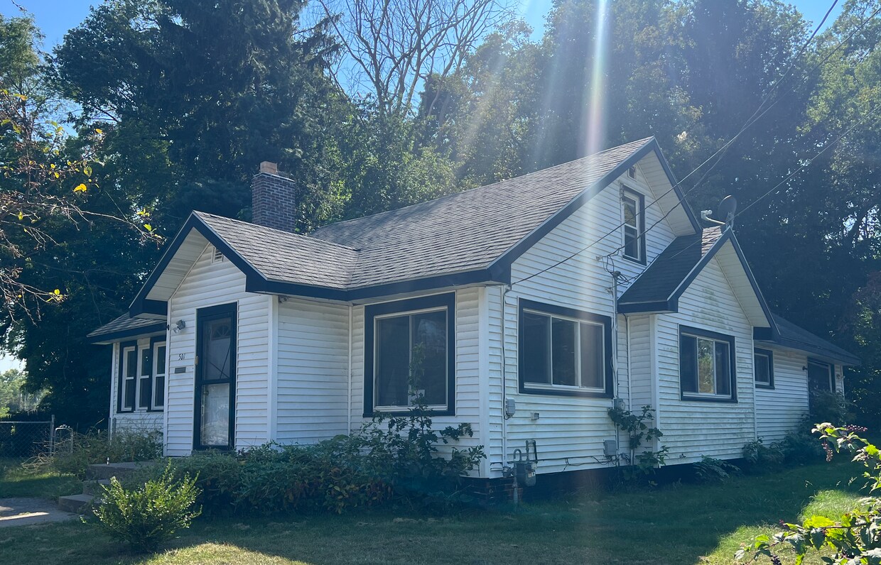 Foto principal - 501 Lincoln Ave