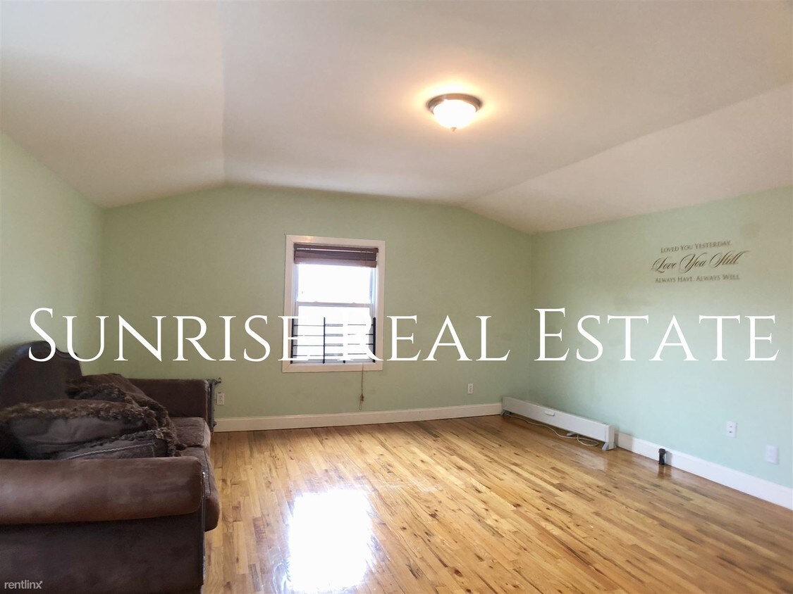 2 br, 1 bath - 814 E 39th St - 2 br, 1 bath  - 814 E 39th St
