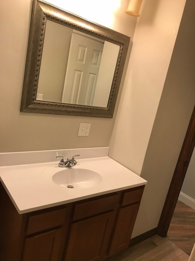 Baño - 2251 Dartmouth Ave