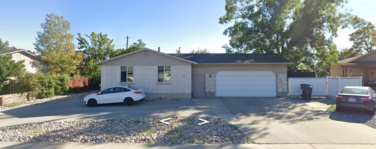 Foto del edificio - 979 W 1700 N St