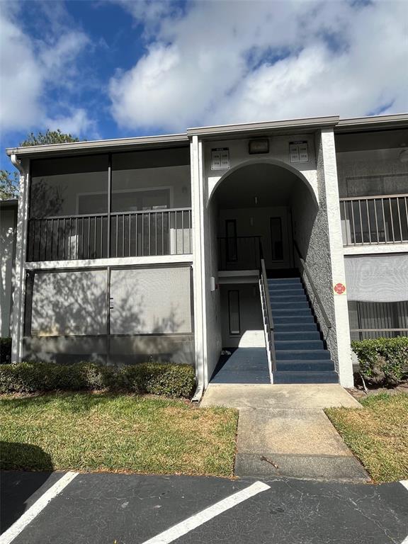Building Photo - 1321 S Pine Ridge Cir