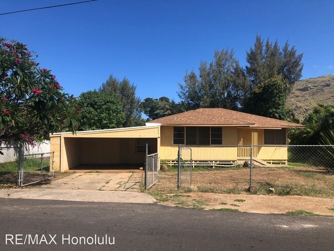 Building Photo - 2 br, 2 bath House - 84-743 Moua St.