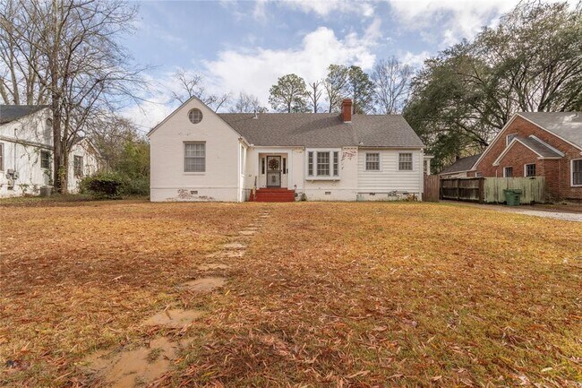 Building Photo - 3123 Wilmington Rd