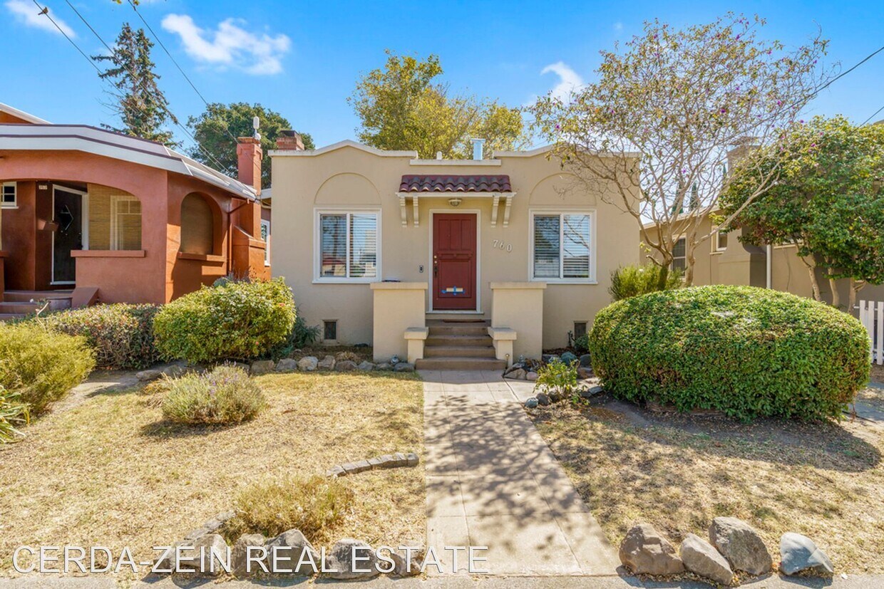 Primary Photo - 2 br, 2 bath House - 760 Lincoln Ave.