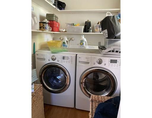 Foto del edificio - 95 Trowbridge St