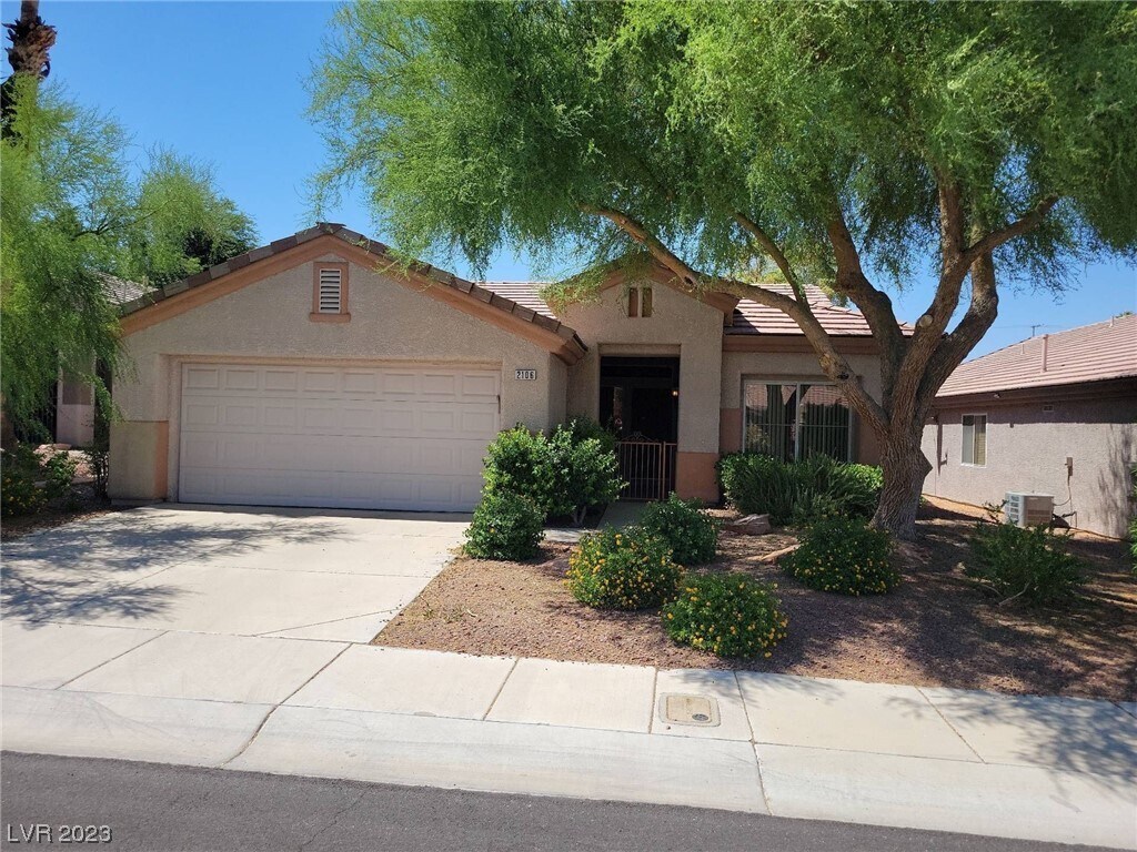 Foto principal - 2106 Joy Creek Ln